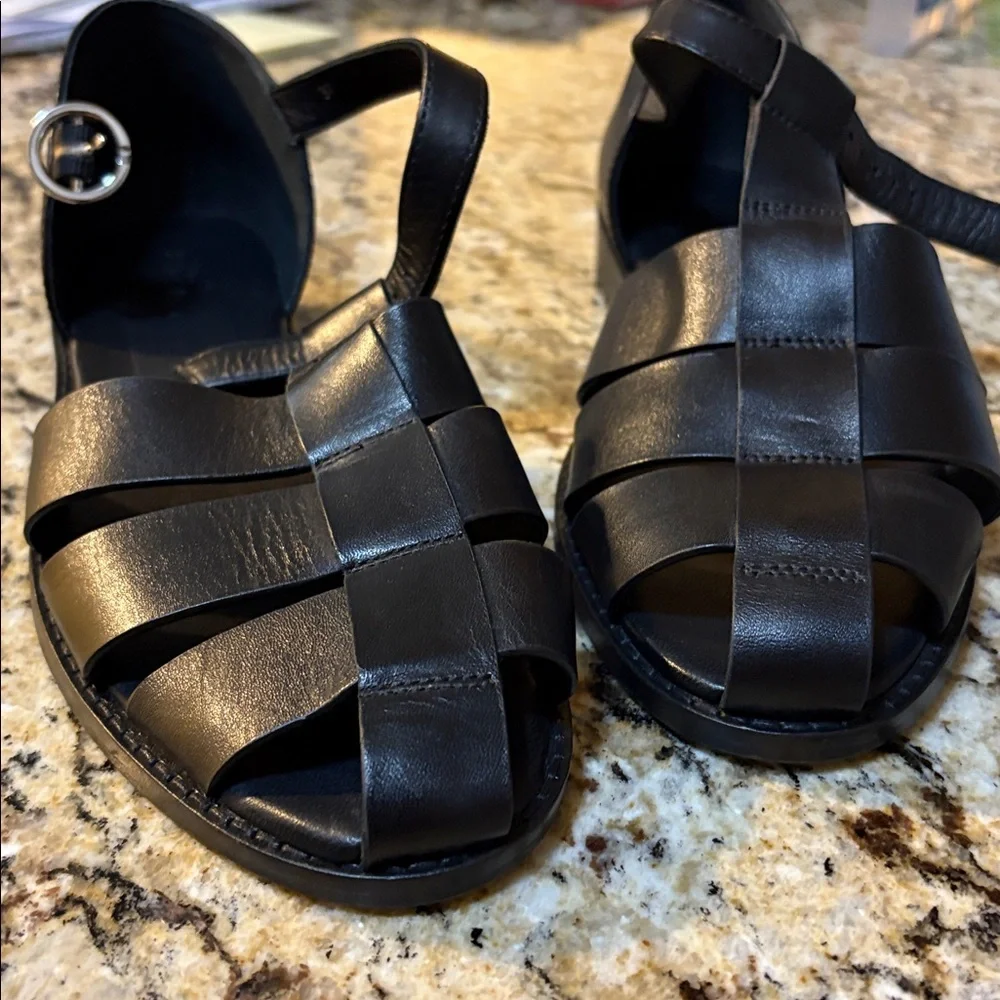 NWOT Pilcro black sandals - Picture 3 of 6
